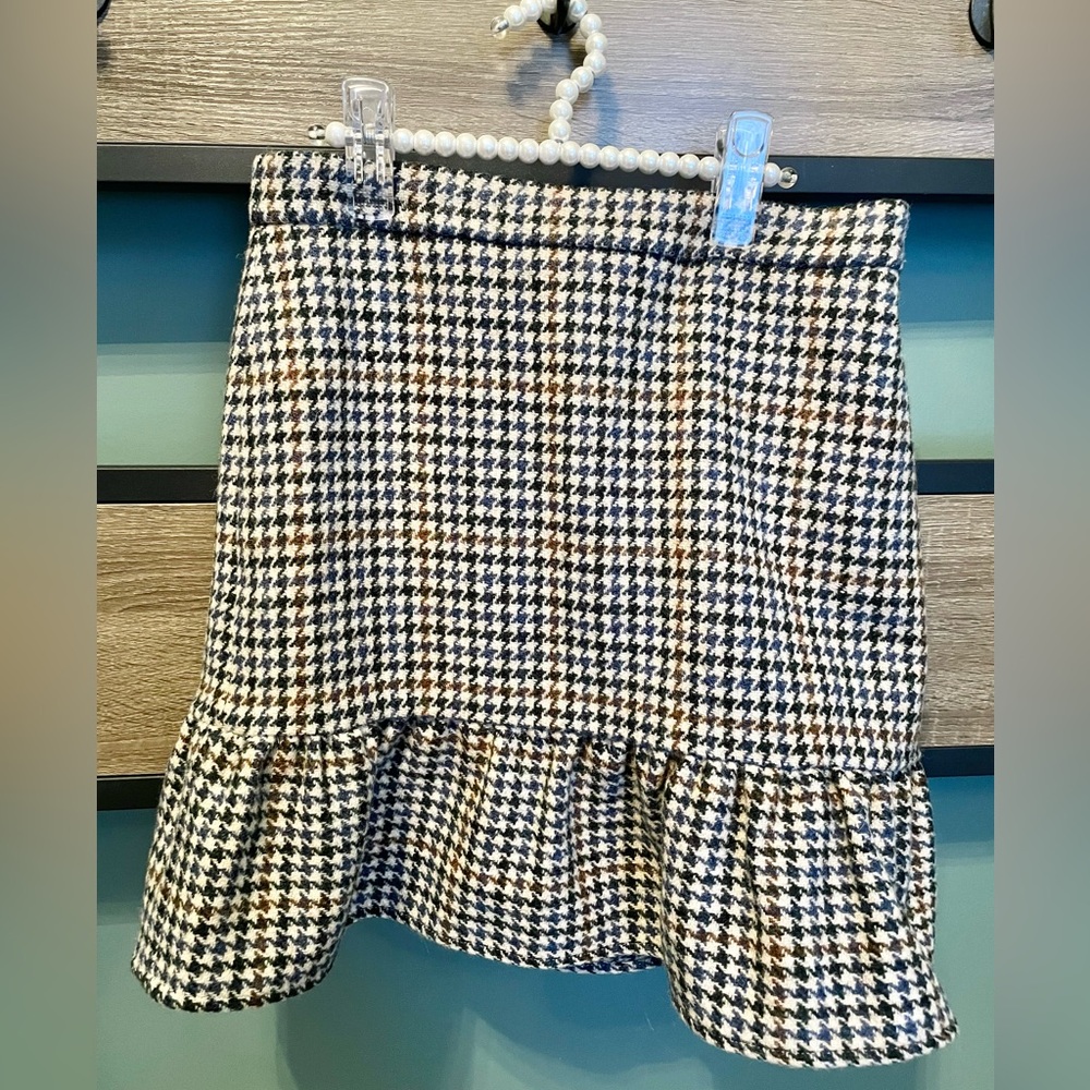 🐻 J Crew teal/brown/tan wool houndstooth peplum mini preppy skirt W:14” L:16”